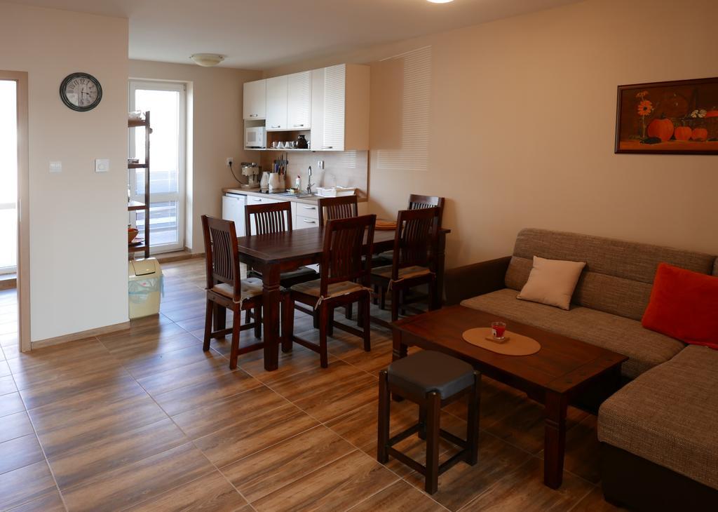 Apartment Adriana 10E, Vysoke Tatry, High Tatras เวลคี สลาวโคว์ ภายนอก รูปภาพ